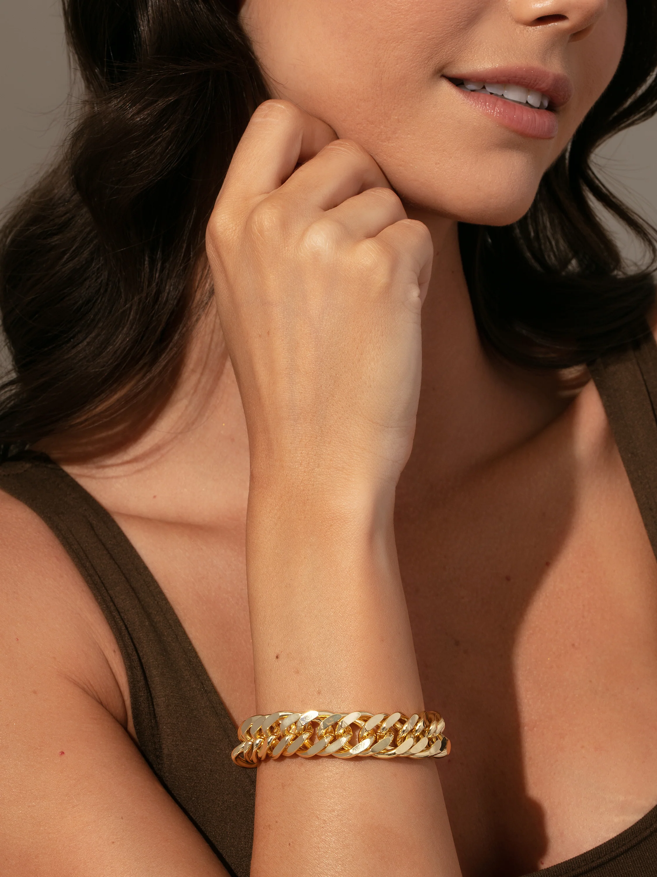 Bold Move Chain Bracelet - Image 4