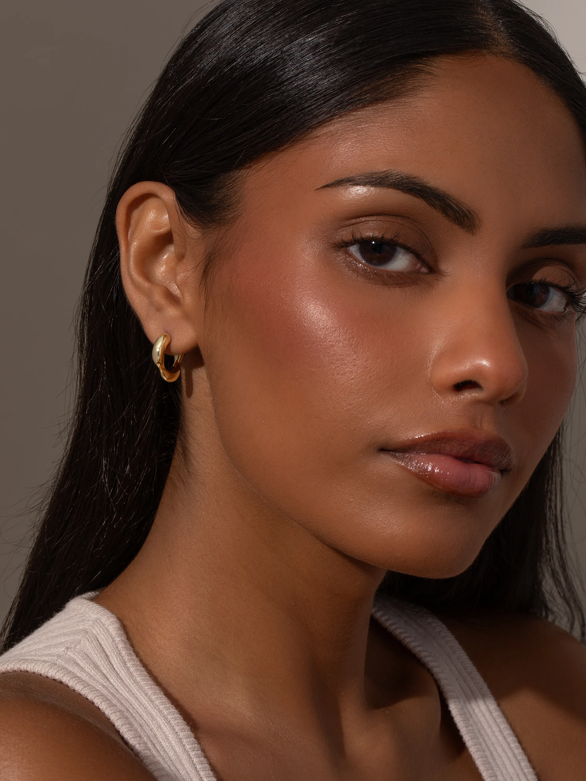 Clueless Hoop Earrings - Image 5