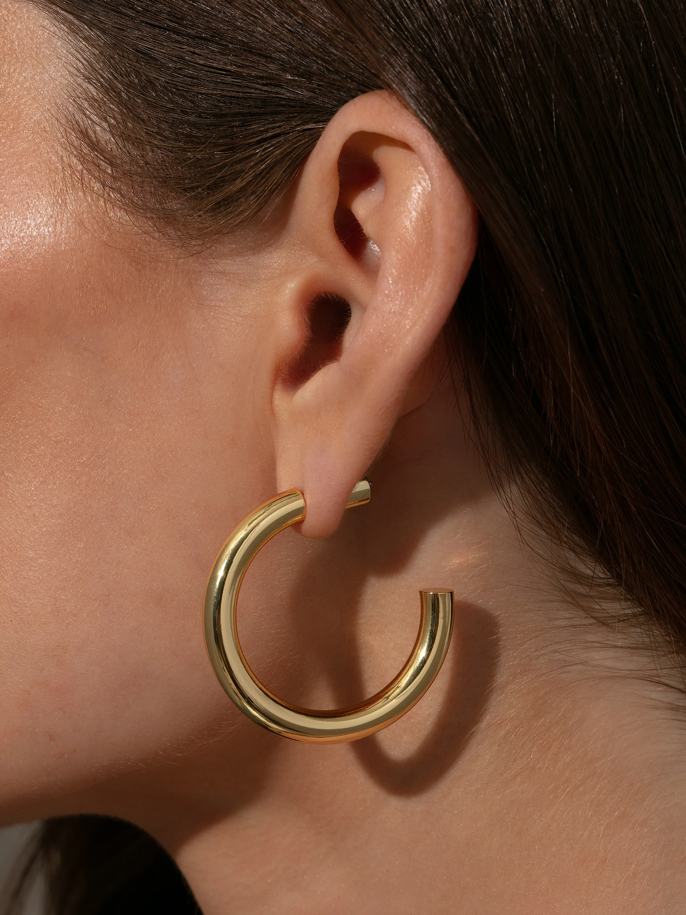 Effortless Tube Hoop Earrings - Image 4