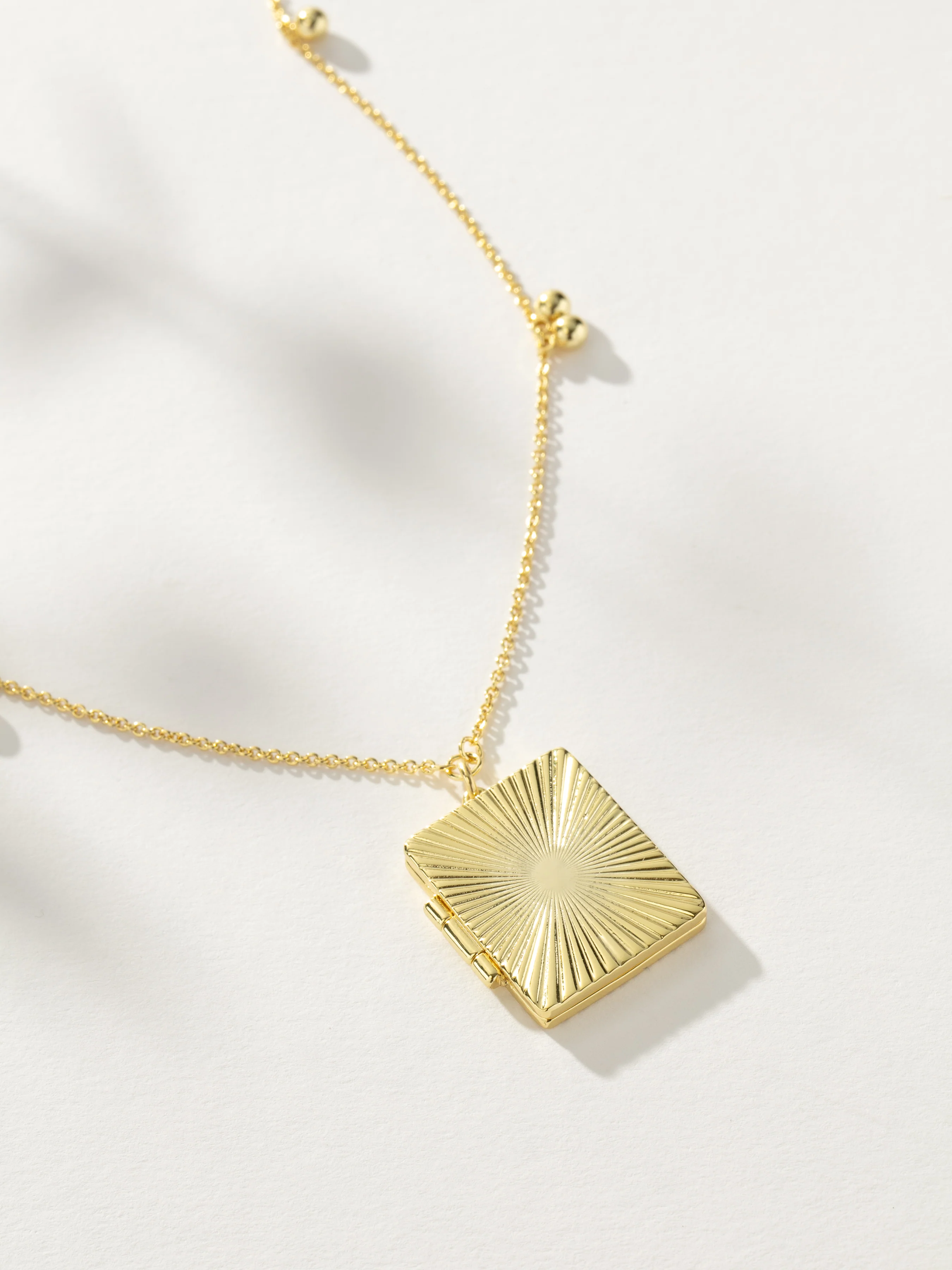 Life's Moments Locket Necklace - Image 3