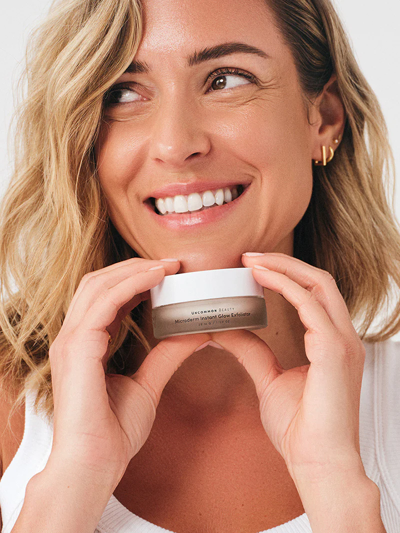 Microderm Instant Glow Exfoliator - Image 7