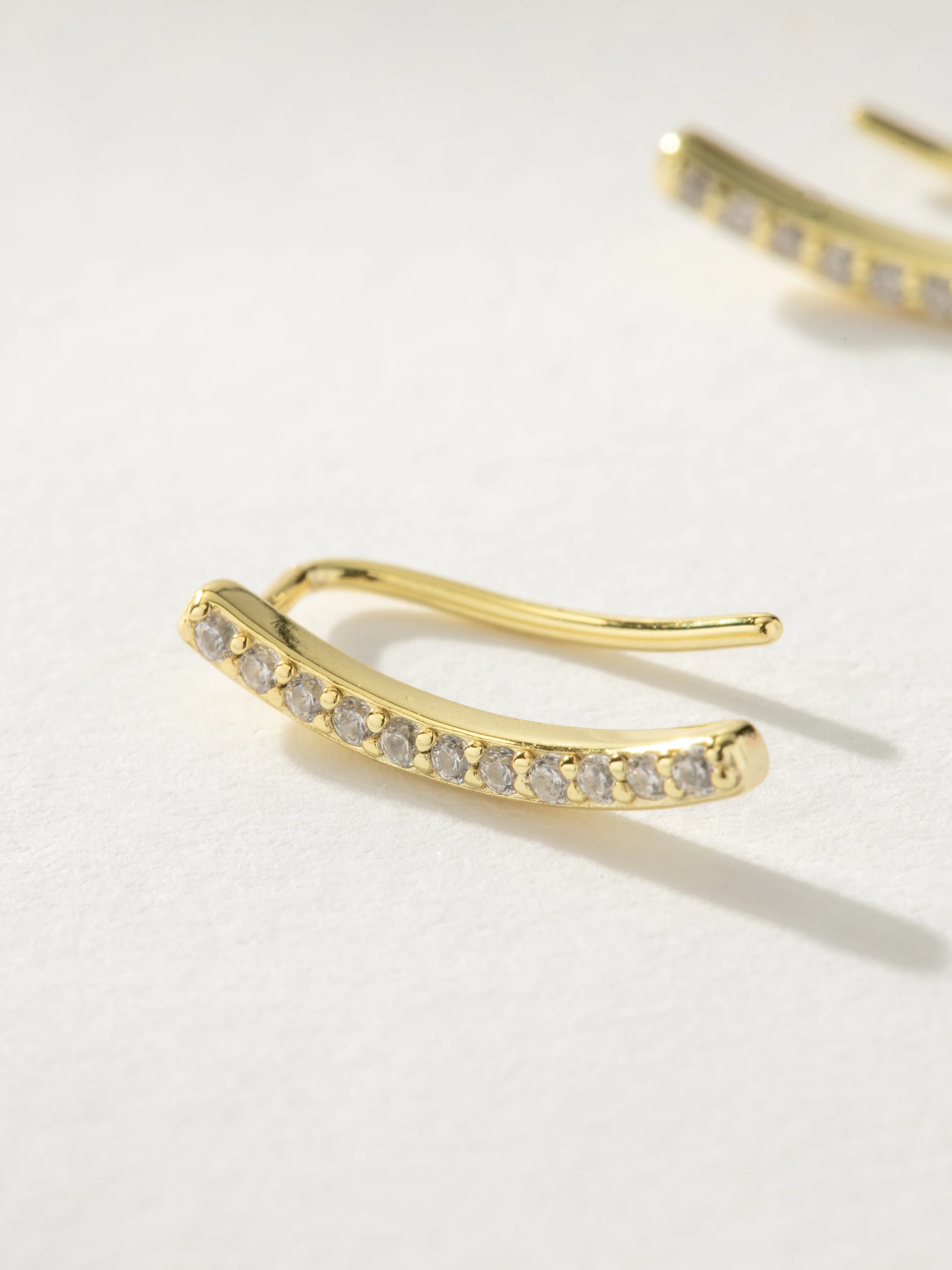 Pavé Bar Ear Climber - Image 4